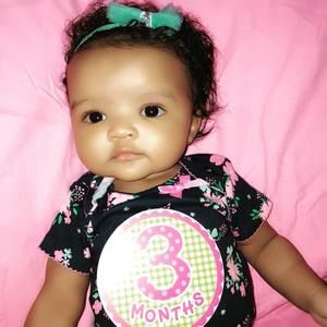 Meet your Posher, Andrea